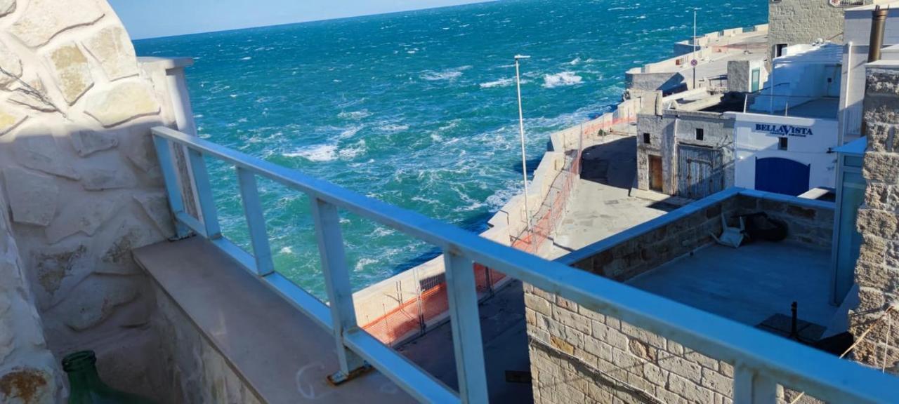 Extravacanza Dipinto Di Blu Поліньяно-а-Маре Екстер'єр фото